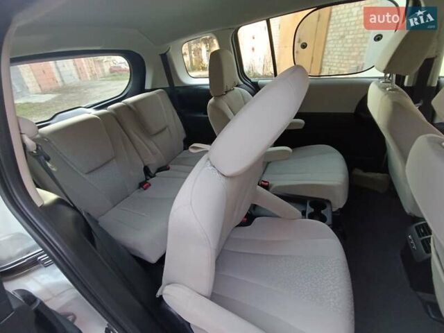 Білий Мазда 5, об'ємом двигуна 2.49 л та пробігом 170 тис. км за 6750 $, фото 8 на Automoto.ua