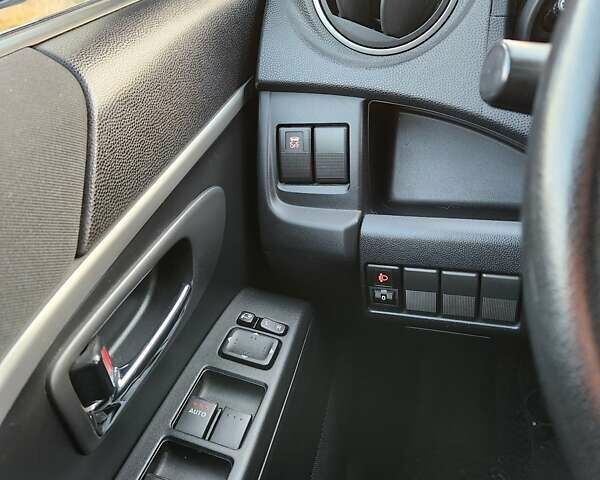 Белый Мазда 5, объемом двигателя 1.56 л и пробегом 180 тыс. км за 8200 $, фото 16 на Automoto.ua