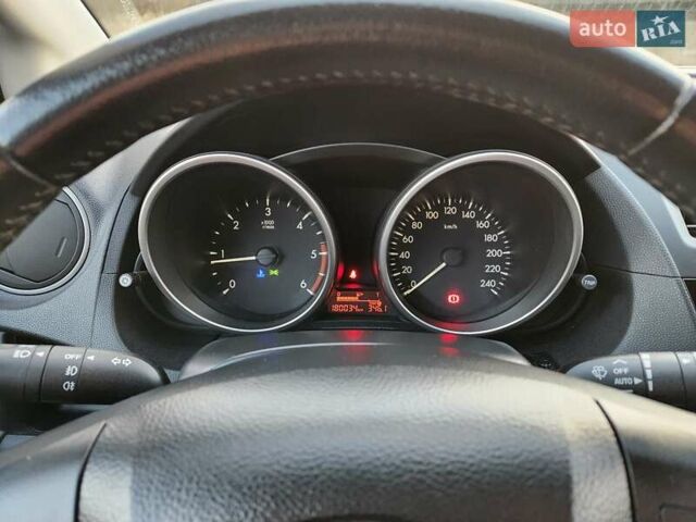 Белый Мазда 5, объемом двигателя 1.56 л и пробегом 180 тыс. км за 8200 $, фото 15 на Automoto.ua