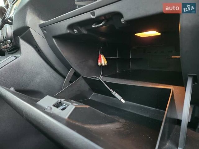 Белый Мазда 5, объемом двигателя 1.56 л и пробегом 180 тыс. км за 8200 $, фото 18 на Automoto.ua