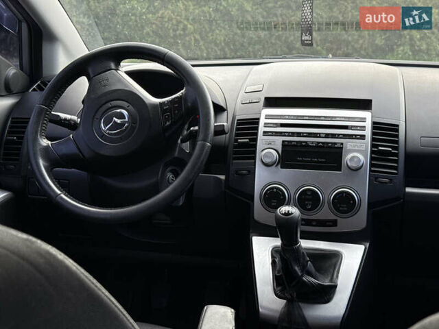 Бежевий Мазда 5, об'ємом двигуна 2 л та пробігом 287 тис. км за 5950 $, фото 28 на Automoto.ua