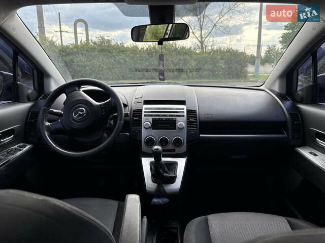 Бежевий Мазда 5, об'ємом двигуна 2 л та пробігом 287 тис. км за 5950 $, фото 27 на Automoto.ua