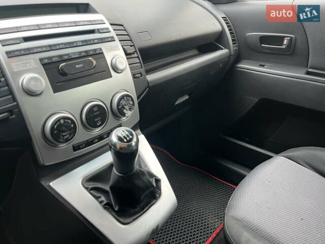 Бежевый Мазда 5, объемом двигателя 1.8 л и пробегом 286 тыс. км за 5200 $, фото 15 на Automoto.ua