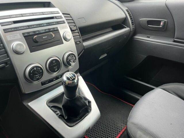 Бежевый Мазда 5, объемом двигателя 1.8 л и пробегом 286 тыс. км за 5200 $, фото 15 на Automoto.ua