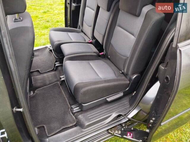 Чорний Мазда 5, об'ємом двигуна 2 л та пробігом 188 тис. км за 3950 $, фото 16 на Automoto.ua