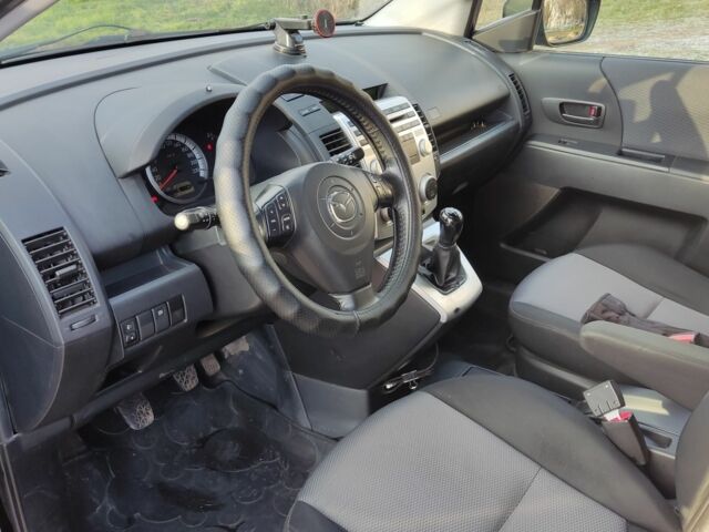 Черный Мазда 5, объемом двигателя 2 л и пробегом 278 тыс. км за 2850 $, фото 10 на Automoto.ua