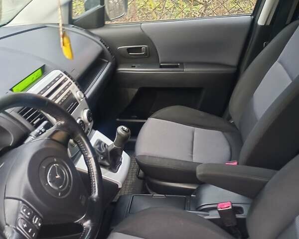 Черный Мазда 5, объемом двигателя 1.8 л и пробегом 255 тыс. км за 2500 $, фото 26 на Automoto.ua