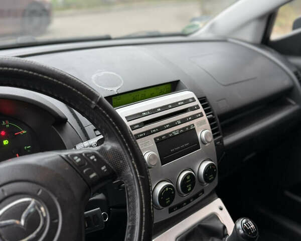 Черный Мазда 5, объемом двигателя 2 л и пробегом 280 тыс. км за 2700 $, фото 17 на Automoto.ua