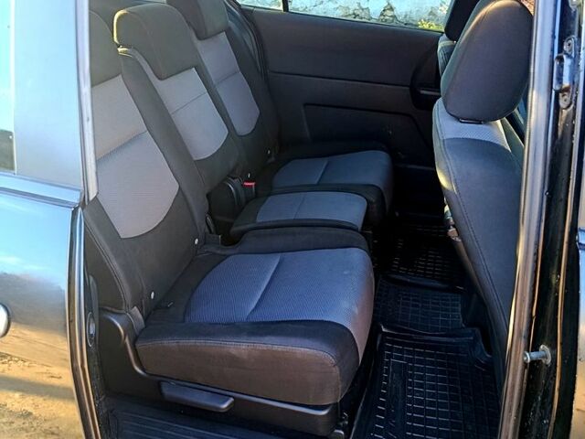 Черный Мазда 5, объемом двигателя 2 л и пробегом 280 тыс. км за 4200 $, фото 6 на Automoto.ua