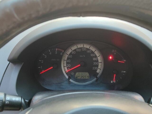 Чорний Мазда 5, об'ємом двигуна 2 л та пробігом 350 тис. км за 3700 $, фото 4 на Automoto.ua