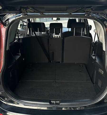 Черный Мазда 5, объемом двигателя 2 л и пробегом 221 тыс. км за 6800 $, фото 22 на Automoto.ua