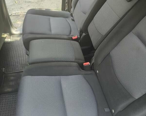 Черный Мазда 5, объемом двигателя 2 л и пробегом 227 тыс. км за 5200 $, фото 21 на Automoto.ua
