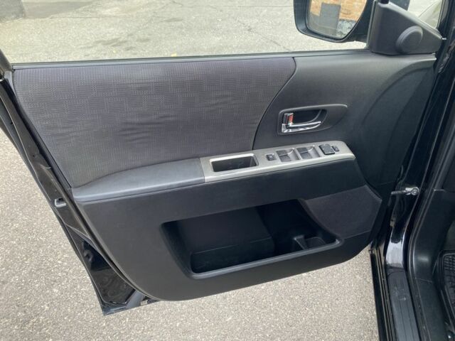 Черный Мазда 5, объемом двигателя 2 л и пробегом 230 тыс. км за 5500 $, фото 20 на Automoto.ua