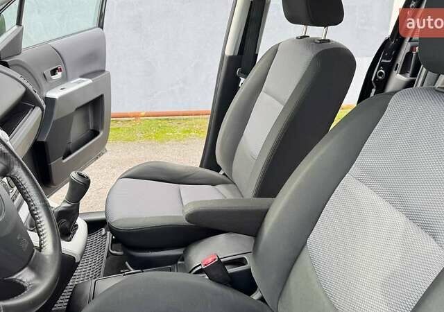Черный Мазда 5, объемом двигателя 2 л и пробегом 220 тыс. км за 6500 $, фото 19 на Automoto.ua