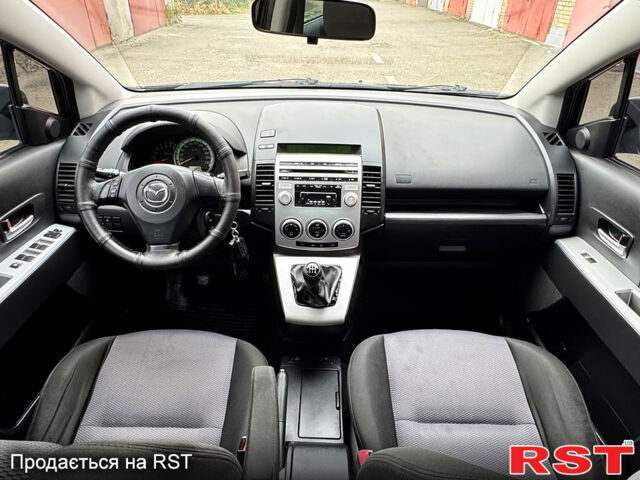 Черный Мазда 5, объемом двигателя 2 л и пробегом 289 тыс. км за 4450 $, фото 9 на Automoto.ua