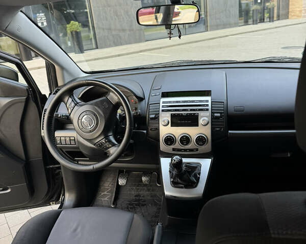 Черный Мазда 5, объемом двигателя 2 л и пробегом 221 тыс. км за 6800 $, фото 20 на Automoto.ua