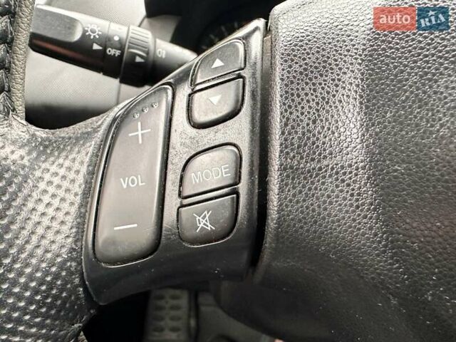 Чорний Мазда 5, об'ємом двигуна 1.8 л та пробігом 209 тис. км за 5600 $, фото 39 на Automoto.ua