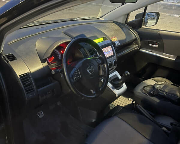 Чорний Мазда 5, об'ємом двигуна 2 л та пробігом 245 тис. км за 5500 $, фото 22 на Automoto.ua