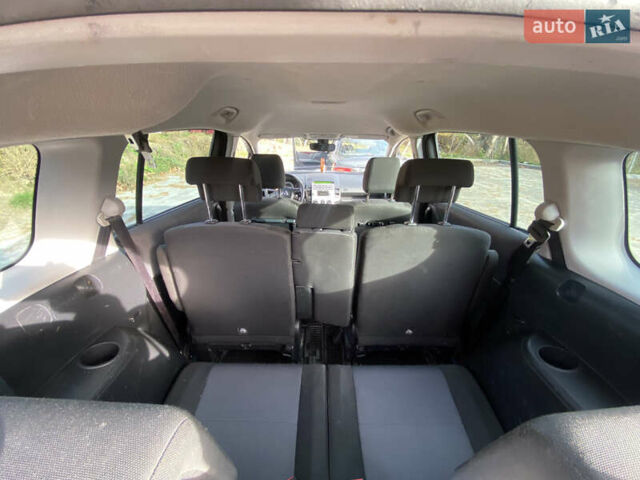 Черный Мазда 5, объемом двигателя 2 л и пробегом 200 тыс. км за 3600 $, фото 22 на Automoto.ua