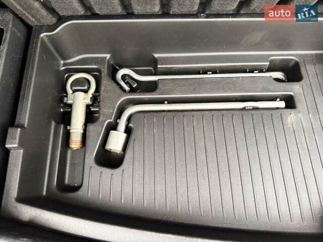 Чорний Мазда 5, об'ємом двигуна 1.8 л та пробігом 209 тис. км за 5600 $, фото 18 на Automoto.ua