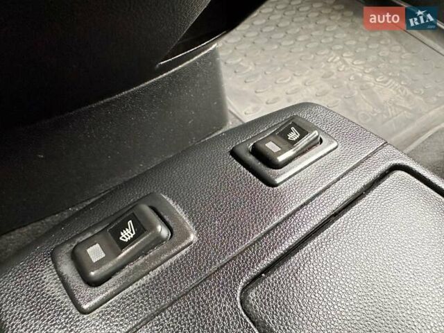 Чорний Мазда 5, об'ємом двигуна 1.8 л та пробігом 209 тис. км за 5600 $, фото 36 на Automoto.ua