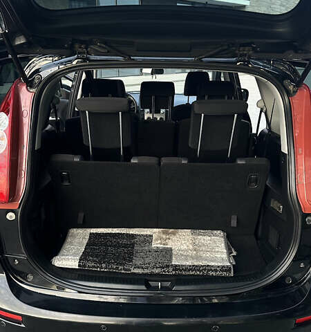 Черный Мазда 5, объемом двигателя 2 л и пробегом 221 тыс. км за 6800 $, фото 21 на Automoto.ua