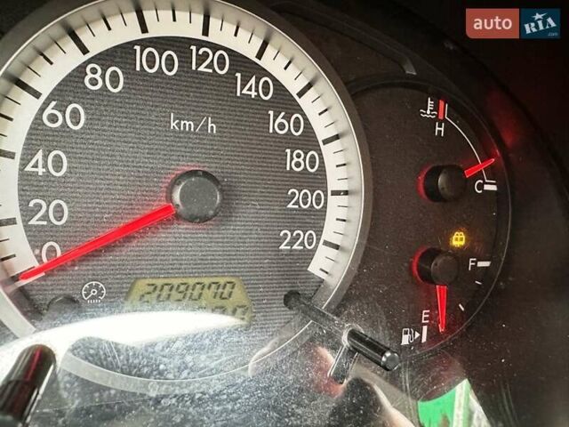 Чорний Мазда 5, об'ємом двигуна 1.8 л та пробігом 209 тис. км за 5600 $, фото 38 на Automoto.ua