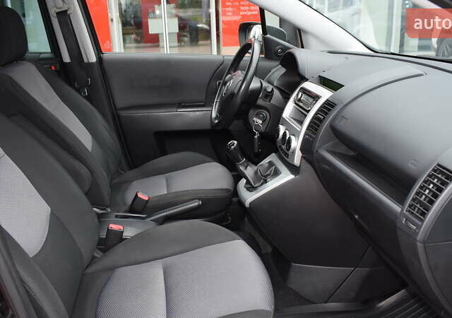 Чорний Мазда 5, об'ємом двигуна 1.8 л та пробігом 268 тис. км за 5000 $, фото 5 на Automoto.ua