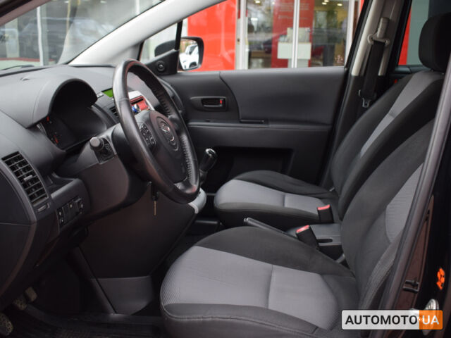 Черный Мазда 5, объемом двигателя 1.8 л и пробегом 269 тыс. км за 5200 $, фото 11 на Automoto.ua