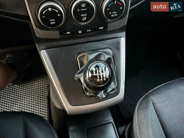 Чорний Мазда 5, об'ємом двигуна 2 л та пробігом 292 тис. км за 4750 $, фото 46 на Automoto.ua
