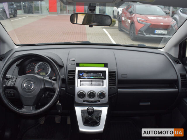 Черный Мазда 5, объемом двигателя 1.8 л и пробегом 269 тыс. км за 5200 $, фото 7 на Automoto.ua