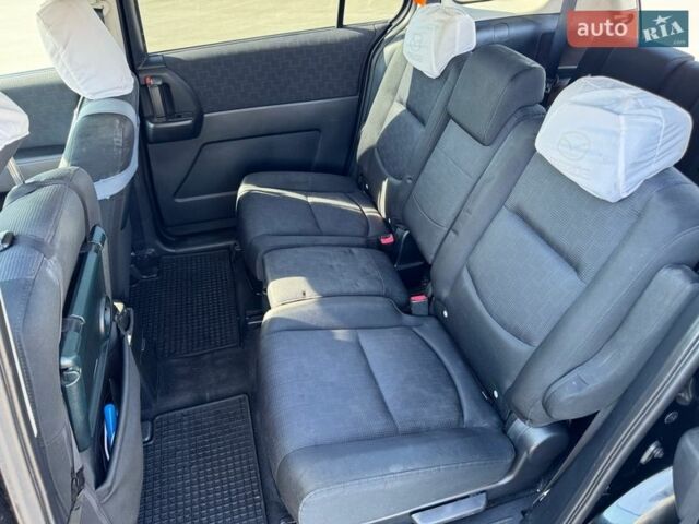 Черный Мазда 5, объемом двигателя 1.8 л и пробегом 435 тыс. км за 3900 $, фото 15 на Automoto.ua
