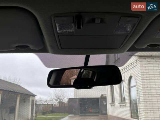 Чорний Мазда 5, об'ємом двигуна 2 л та пробігом 231 тис. км за 7999 $, фото 43 на Automoto.ua