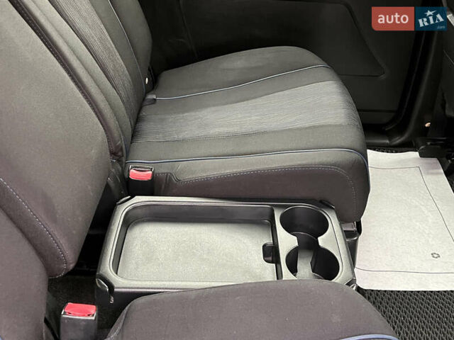 Чорний Мазда 5, об'ємом двигуна 2 л та пробігом 231 тис. км за 7999 $, фото 52 на Automoto.ua