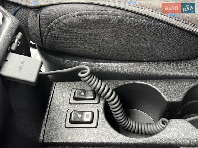 Черный Мазда 5, объемом двигателя 2 л и пробегом 231 тыс. км за 7699 $, фото 29 на Automoto.ua