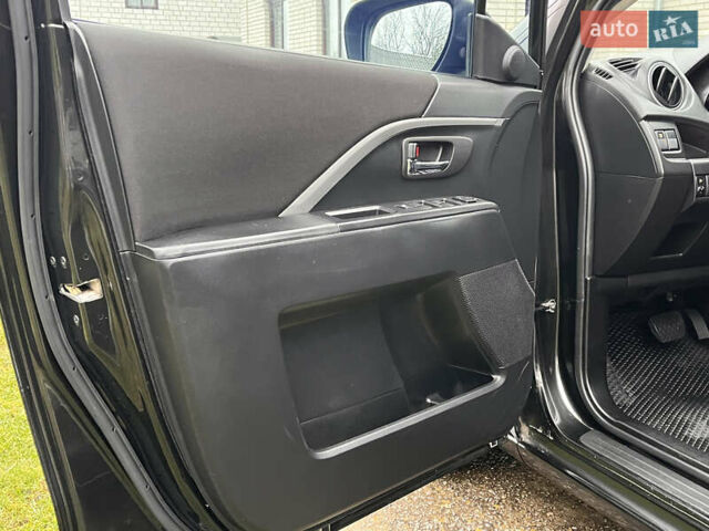 Чорний Мазда 5, об'ємом двигуна 2 л та пробігом 231 тис. км за 7999 $, фото 39 на Automoto.ua