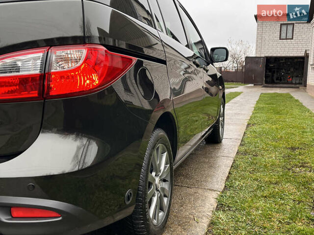 Чорний Мазда 5, об'ємом двигуна 2 л та пробігом 231 тис. км за 7999 $, фото 27 на Automoto.ua
