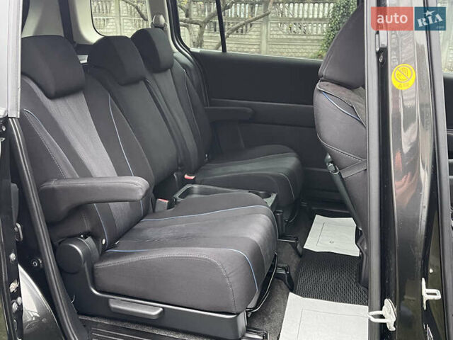 Чорний Мазда 5, об'ємом двигуна 2 л та пробігом 231 тис. км за 7999 $, фото 67 на Automoto.ua