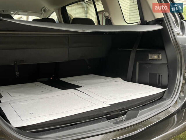 Мазда 5 2010 у Києві на Automoto.ua Чорний Мазда 5, об'ємом двигуна 2 л та пробігом 218 тис. км за 7999 $, фото 77 на Automoto.ua