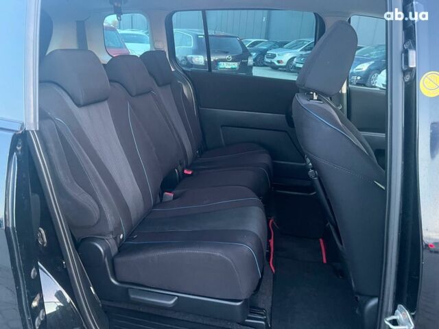 Мазда 5 2011 у Львові на Automoto.ua Чорний Мазда 5, об'ємом двигуна 1.8 л та пробігом 261 тис. км за 9600 $, фото 19 на Automoto.ua