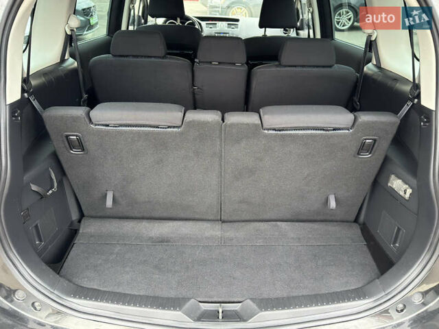 Черный Мазда 5, объемом двигателя 1.6 л и пробегом 205 тыс. км за 8999 $, фото 22 на Automoto.ua