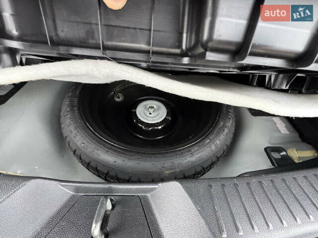 Черный Мазда 5, объемом двигателя 1.6 л и пробегом 205 тыс. км за 8999 $, фото 25 на Automoto.ua