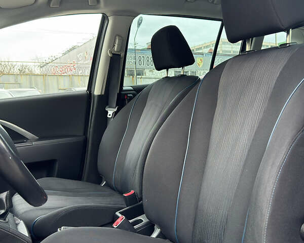 Черный Мазда 5, объемом двигателя 1.6 л и пробегом 205 тыс. км за 8999 $, фото 16 на Automoto.ua