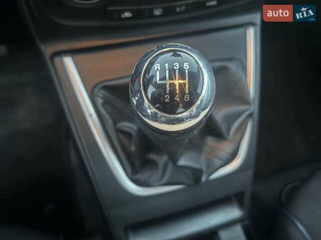 Мазда 5 2011 у Львові на Automoto.ua Чорний Мазда 5, об'ємом двигуна 1.8 л та пробігом 261 тис. км за 9600 $, фото 28 на Automoto.ua