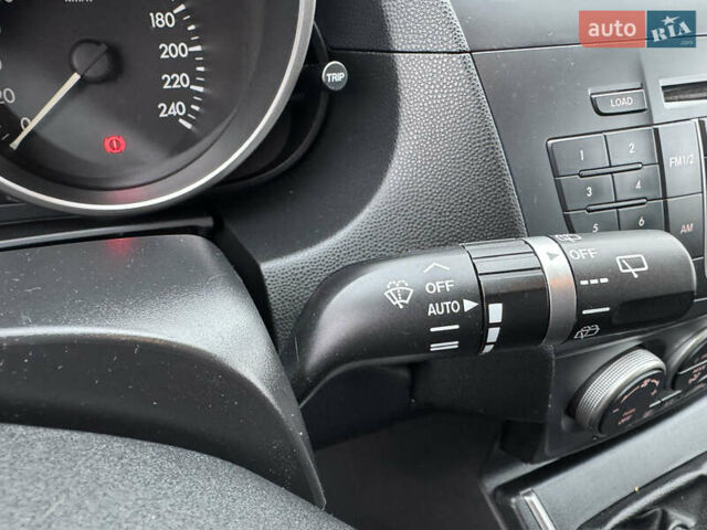 Черный Мазда 5, объемом двигателя 1.6 л и пробегом 205 тыс. км за 8999 $, фото 41 на Automoto.ua