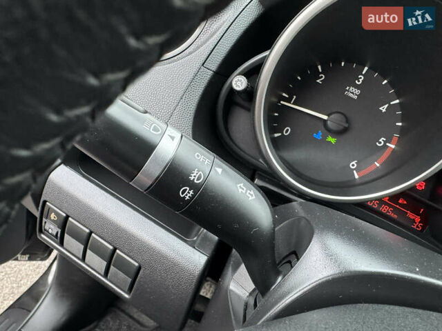 Черный Мазда 5, объемом двигателя 1.6 л и пробегом 205 тыс. км за 8999 $, фото 42 на Automoto.ua