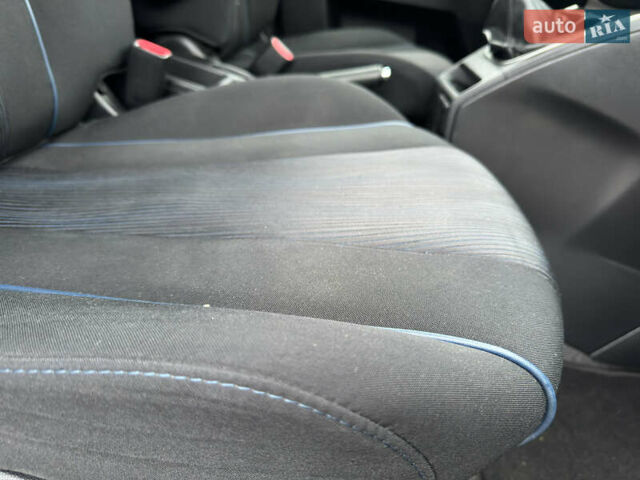 Черный Мазда 5, объемом двигателя 1.6 л и пробегом 205 тыс. км за 8999 $, фото 27 на Automoto.ua