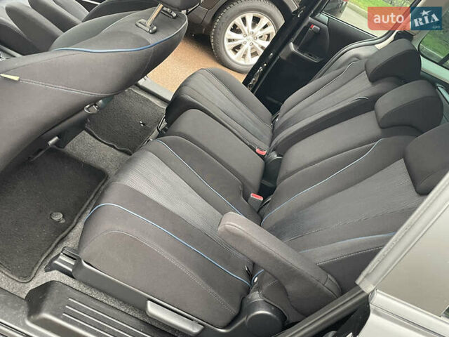 Черный Мазда 5, объемом двигателя 2 л и пробегом 210 тыс. км за 8100 $, фото 33 на Automoto.ua