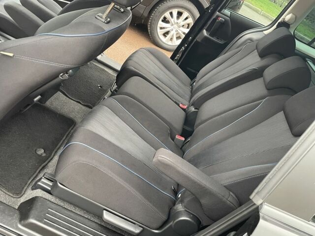 Чорний Мазда 5, об'ємом двигуна 2 л та пробігом 210 тис. км за 7950 $, фото 10 на Automoto.ua