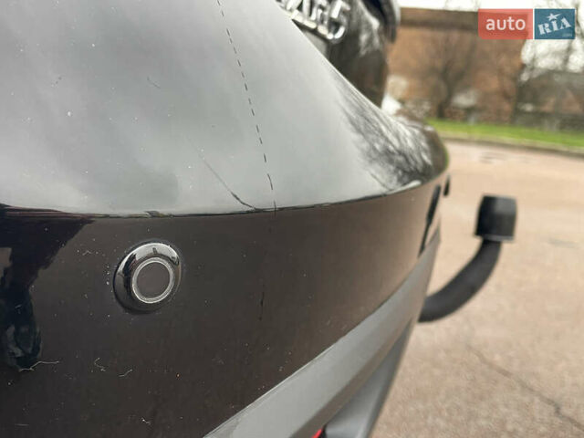 Черный Мазда 5, объемом двигателя 2 л и пробегом 210 тыс. км за 8100 $, фото 24 на Automoto.ua